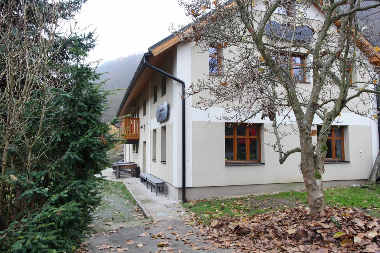 Penzion Krizky Mala Skala Exterior photo